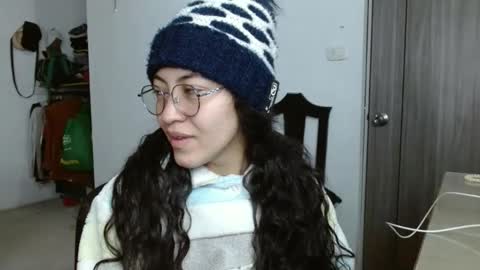 Snapshot of amitlu_ chatting on December 2024 11:01:01 AM amitlu_ online show from December 2024 11:01:01 AM