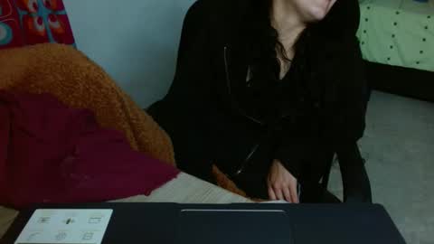 Snapshot of amitlu_ chatting on October 2025 07:43:01 PM amitlu_ online show from October 2025 07:43:01 PM