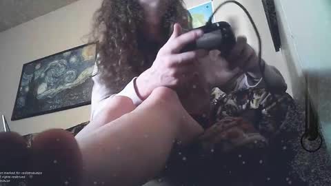 Snapshot of amituist chatting on December 2025 04:48:01 PM amituist online show from December 2025 04:48:01 PM