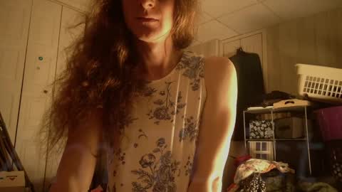 amituist online show from April 2026 06:08:02 PM