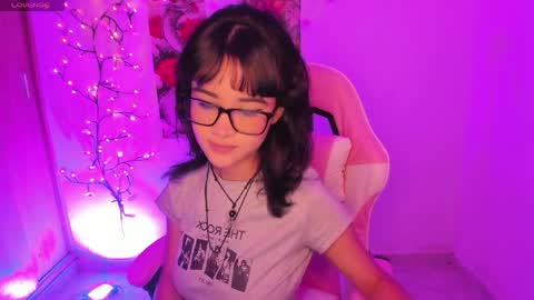 AmiYum online show from April 2026 01:11:02 AM