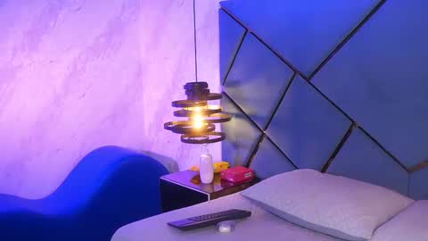 ammy durand online show from February 2026 07:06:01 PM