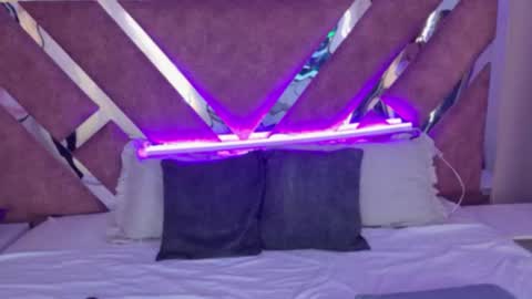 Ammy Jones online show from July 2026 07:31:02 PM