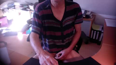 Amor2200 online show from September 2025 09:20:01 AM