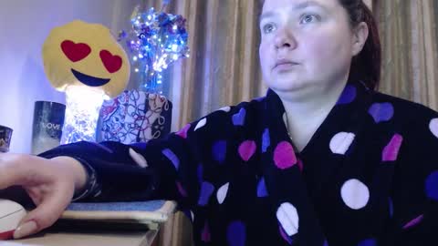 amorelara online show from February 2026 03:15:01 AM