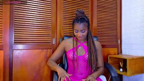  Amy online show from December 2025 06:26:01 PM