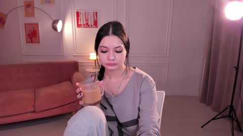 Amy online show from November 2025 01:22:01 PM