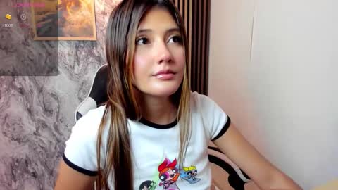 Snapshot of amy_innocent_ chatting on October 2025 07:56:02 PM Amy online show from October 2025 07:56:02 PM