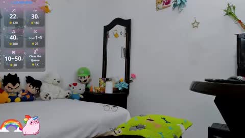 Amy online show from October 2025 12:17:02 PM