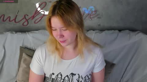 Amy online show from September 2025 11:50:01 PM