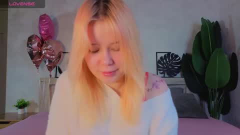 Amy online show from February 2026 06:25:02 AM