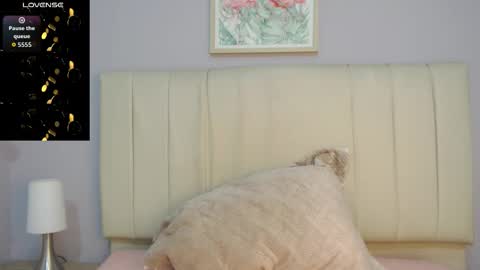 Amy online show from October 2025 01:23:01 PM