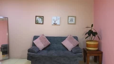 Amy online show from October 2025 08:40:02 PM