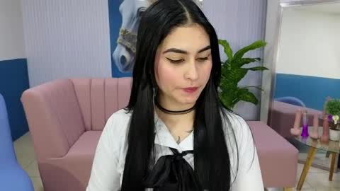 Snapshot of amy_lovelydoll chatting on May 2026 09:35:02 PM Amy online show from May 2026 09:35:02 PM