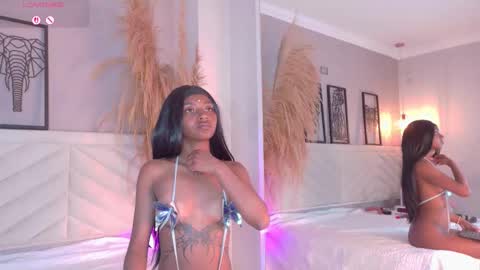 Snapshot of amy_miller2 chatting on December 2025 08:27:02 PM Amy online show from December 2025 08:27:02 PM