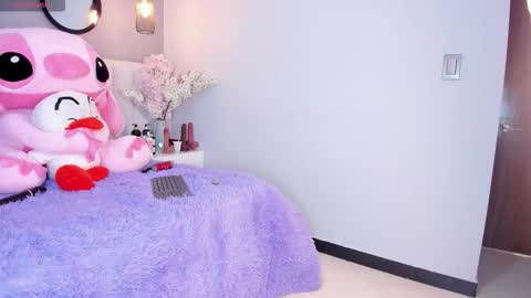 Snapshot of amy_miller2 chatting on February 2026 02:22:02 PM Amy online show from February 2026 02:22:02 PM