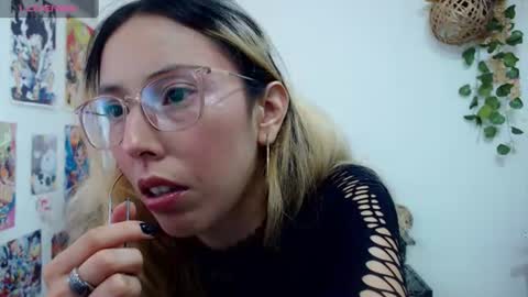 Snapshot of amy_mur chatting on July 2026 04:56:01 PM amy mur online show from July 2026 04:56:01 PM
