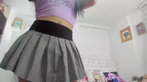 Amy Caroland online show from March 2025 08:11:01 AM