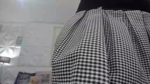 Amy Caroland online show from September 2025 07:01:01 AM