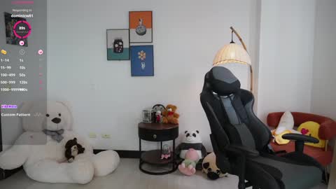 Daniela M online show from February 2025 05:51:01 PM