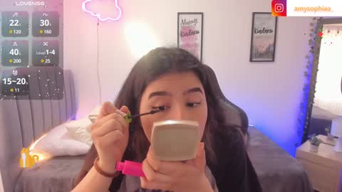 Amy sophia 3 online show from January 2025 02:08:02 PM