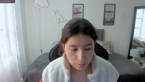 Amy sophia 3 online show from September 2025 11:47:02 AM