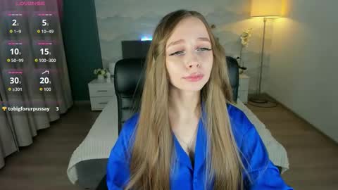 Amy online show from September 2025 06:43:02 PM