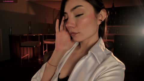 Amy Armstrong online show from January 2025 12:25:02 AM