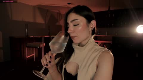 Amy Armstrong online show from January 2025 12:27:02 AM