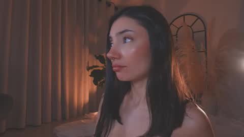 Amy Armstrong online show from September 2025 01:17:02 AM