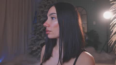 Amy Armstrong online show from January 2026 10:35:01 PM