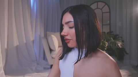 Amy Armstrong online show from February 2026 09:10:02 PM