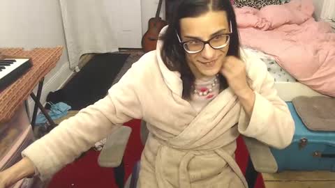 Trashely Gimpson online show from February 2025 10:20:02 AM