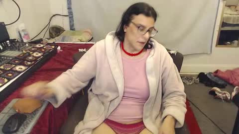 Trashely Gimpson online show from March 2026 09:15:02 AM