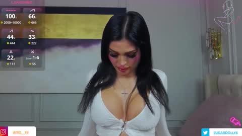 Amy online show from November 2025 08:02:02 PM