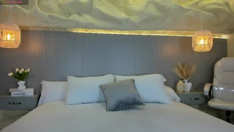 amy online show from April 2026 12:05:02 PM