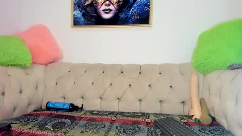 Amy Kamila online show from February 2025 04:18:02 AM