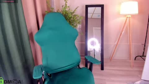 Snapshot of amydesiree chatting on June 2026 05:40:02 PM Amy online show from June 2026 05:40:02 PM