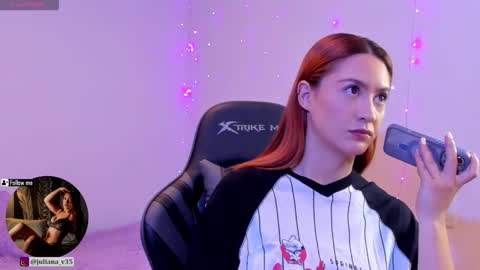 Snapshot of amypond__ chatting on November 2025 11:54:01 AM Amy online show from November 2025 11:54:01 AM