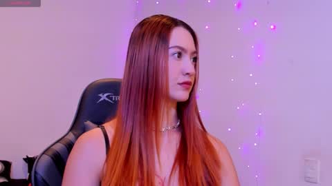 Snapshot of amypond__ chatting on November 2025 06:23:02 PM Amy online show from November 2025 06:23:02 PM