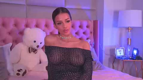 Amyra online show from October 2025 03:58:02 AM