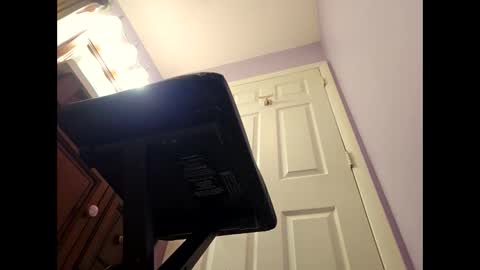 You can call me Amy Ray or Maggie May online show from December 2025 05:21:02 PM