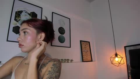 Snapshot of amysc chatting on April 2026 12:04:01 PM Amy online show from April 2026 12:04:01 PM
