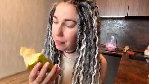 Snapshot of amywalterz chatting on March 2026 08:09:02 AM Amy online show from March 2026 08:09:02 AM