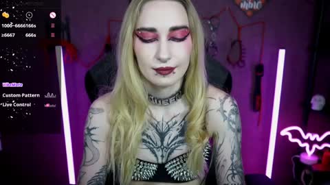 Amy switch Goddess divine Mistress   online show from April 2026 01:09:02 PM