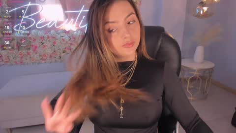    online show from December 2024 01:18:02 AM