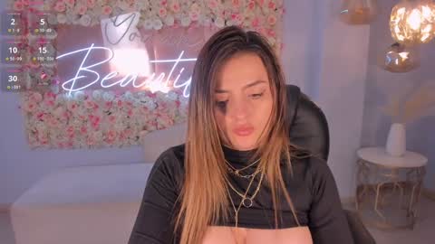    online show from December 2024 07:22:01 AM