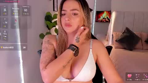 Snapshot of amywoods chatting on June 2026 03:54:01 PM online show from June 2026 03:54:01 PM