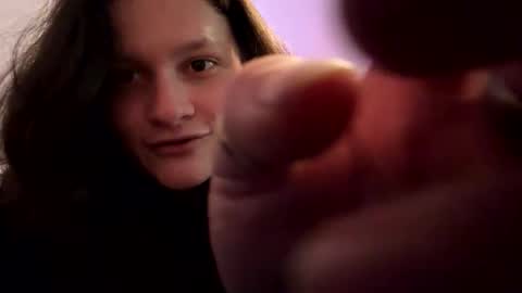 an_e333 online show from November 2025 09:03:02 PM