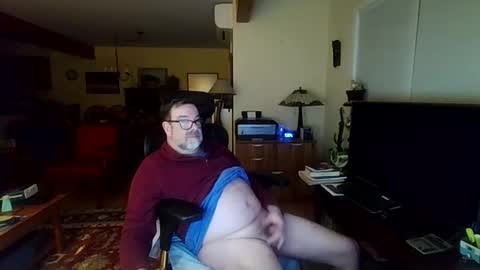 Snapshot of an_older_gentleman chatting on September 2025 01:29:01 AM an_older_gentleman online show from September 2025 01:29:01 AM